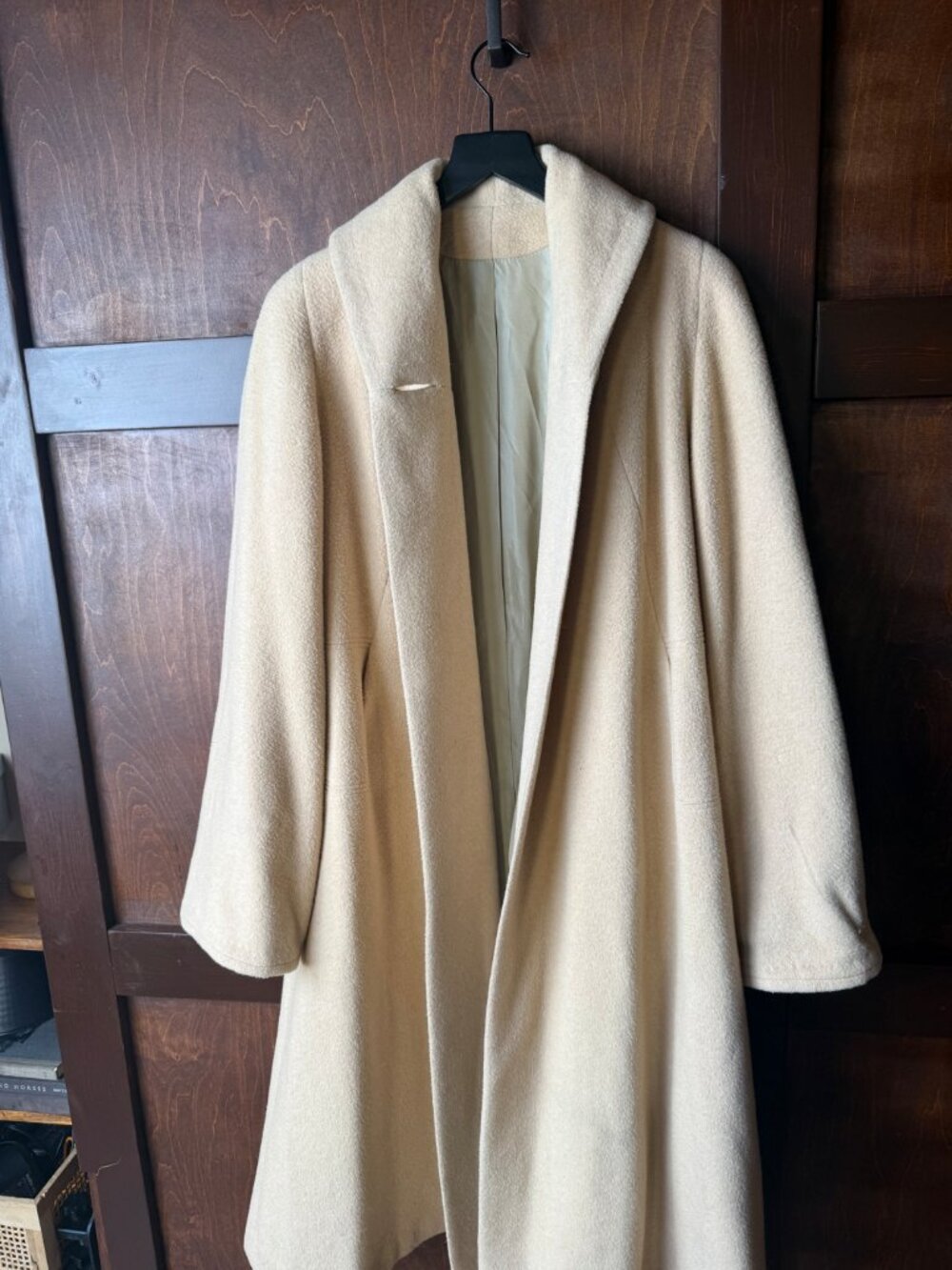 Cream wool coat - Picture 9 of 9